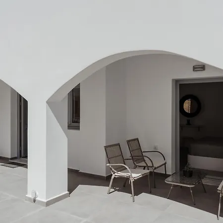 The Vine Suites Vourvoulos Exterior photo