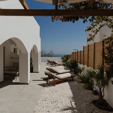 The Vine Suites Vourvoulos Exterior photo